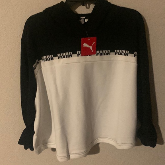 Puma Sweaters - Puma hoodie, Womens size 1x, NWT, Black and white